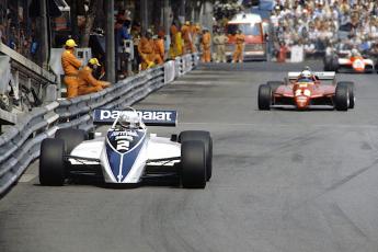 Riccardo Patrese (Brabham-Ford), Didier Pironi (Ferrari) y Andrea de Cesaris (Alfa Romeo), podio en el G.P. de Mónaco de F-1 de 1982