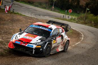 Sébastien Ogier - Benjamin Veillas (Toyota GR Yaris Rally1 Hybrid). 57 RallyRACC