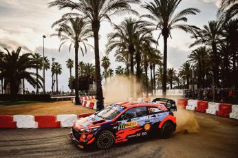 Thierry Neuville-Martijn Wydaeghe (Hyundai i20 Coupe WRC). RallyRACC 2021