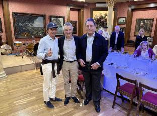 Emerson Fittipaldi, Josep Autet, Alex Soler-Roig. Reial Cercle Artístic de Barcelona, 29 de mayo de 2025 (Foto: archivo JAS)