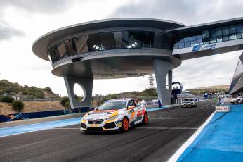 Alvaro Bajo (Honda Civic Type-R). CET-RACE, Jerez (Fotos Alcobendas)