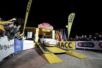 David Nogareda-Sergi Giralt (Porsche 911S 2.0). Salida Barcelona 23 Rallye Monte-Carlo Historique